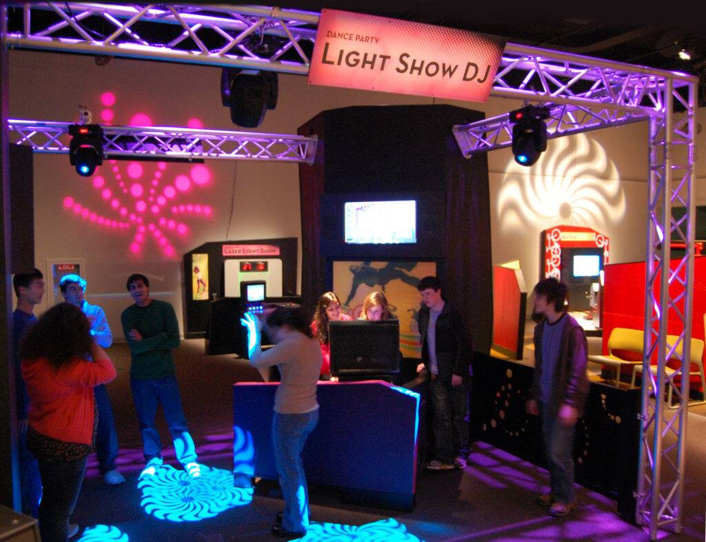 Design-Zone-Music-area-Light-Show